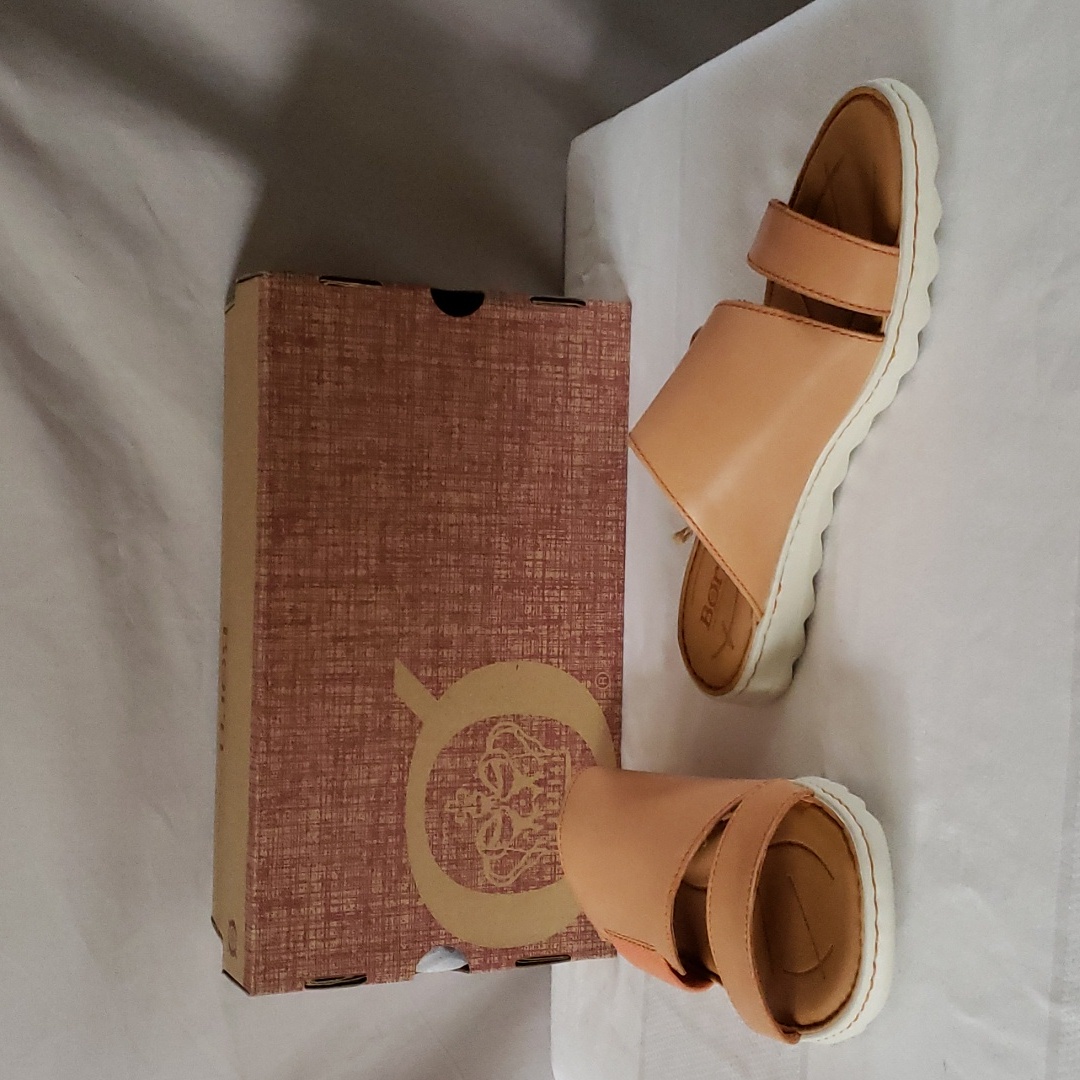 New Born Oceana Leather Sandal